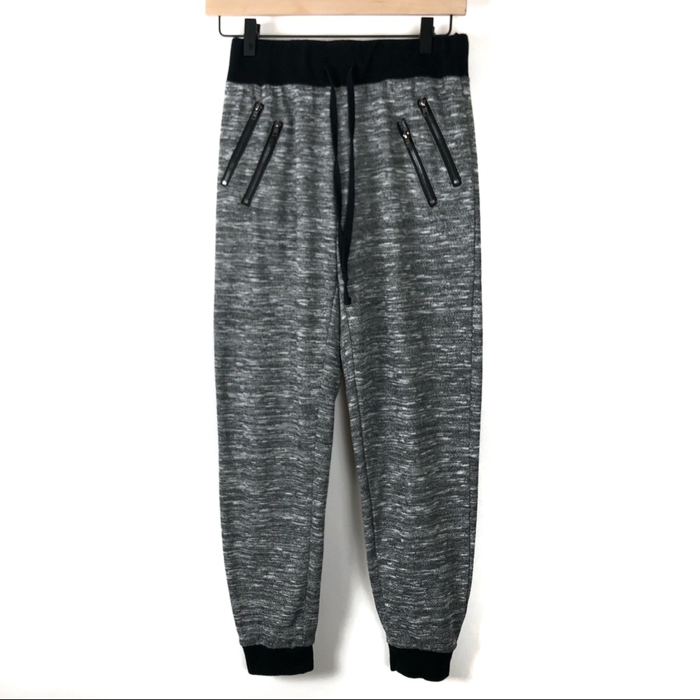 🦋Ci sono joggers gray with black size small